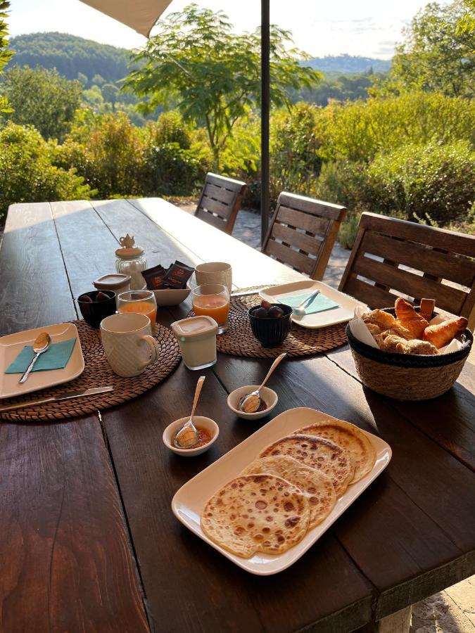 La Parenthese Du Var - Chambre D'Hotes Petits Dejeuners Inclus Et Terrasse Ombragee Saint-Antonin-du-Var Bagian luar foto