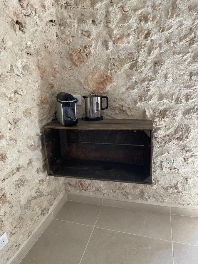 La Parenthese Du Var - Chambre D'Hotes Petits Dejeuners Inclus Et Terrasse Ombragee Saint-Antonin-du-Var Bagian luar foto
