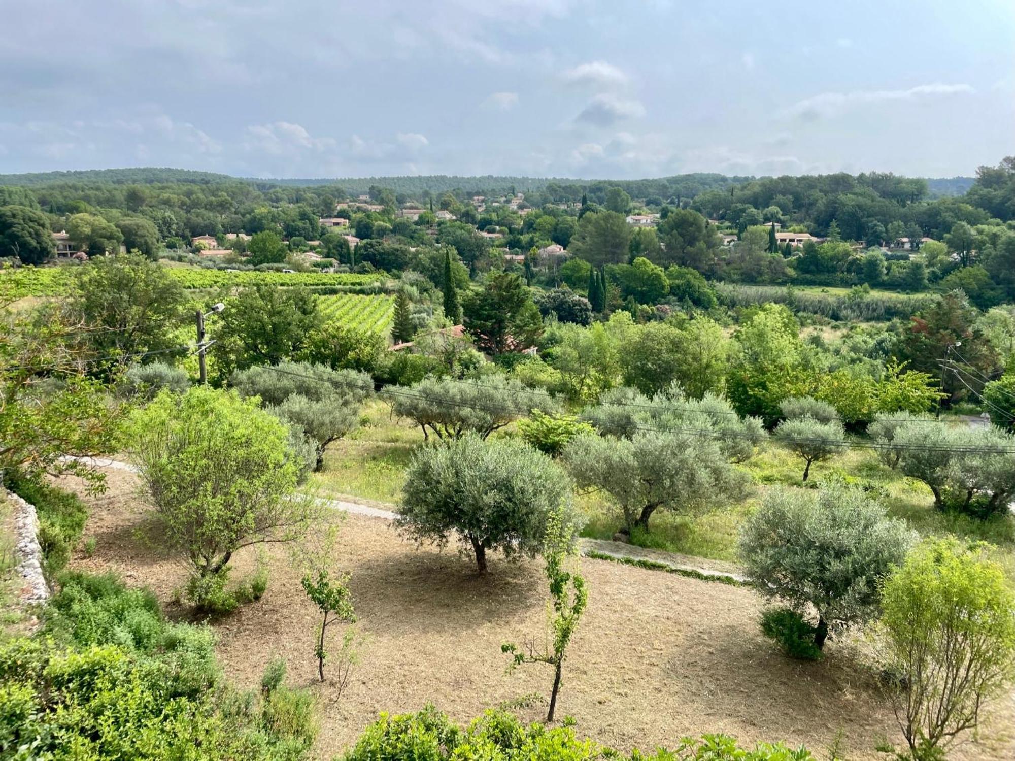 La Parenthese Du Var - Chambre D'Hotes Petits Dejeuners Inclus Et Terrasse Ombragee Saint-Antonin-du-Var Bagian luar foto